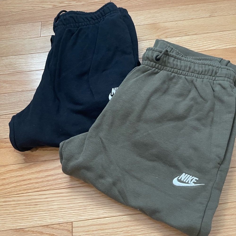 Nike sweats